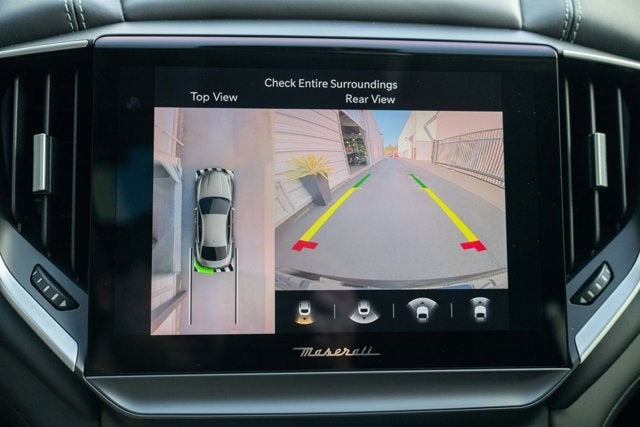 2021 Maserati Ghibli Trofeo