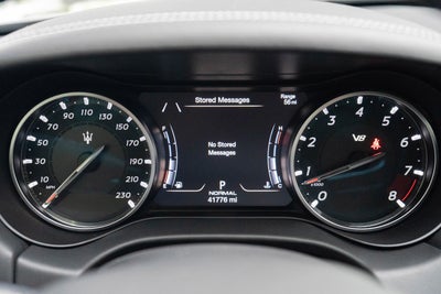 2022 Maserati Ghibli Trofeo