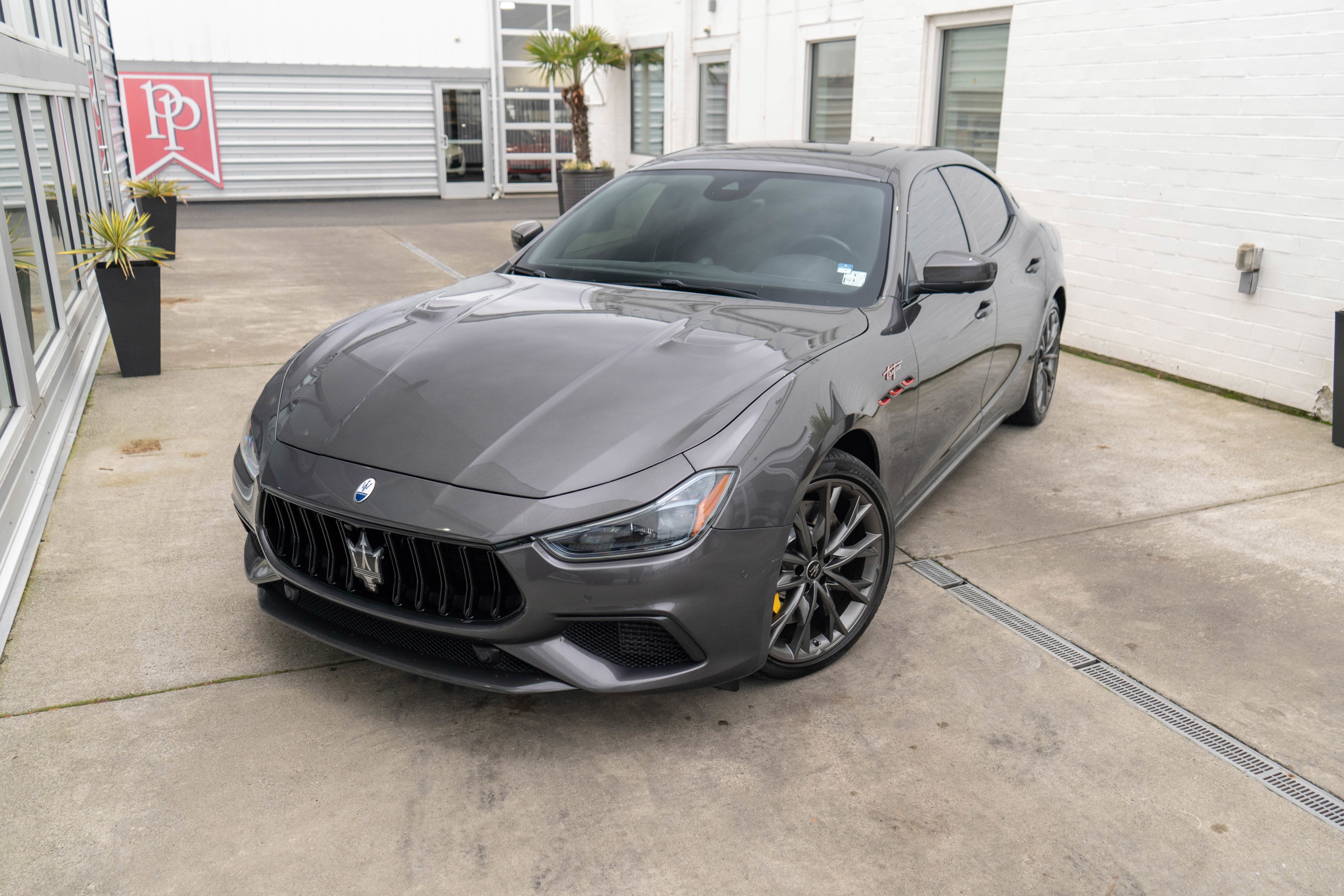 2022 Maserati Ghibli Trofeo