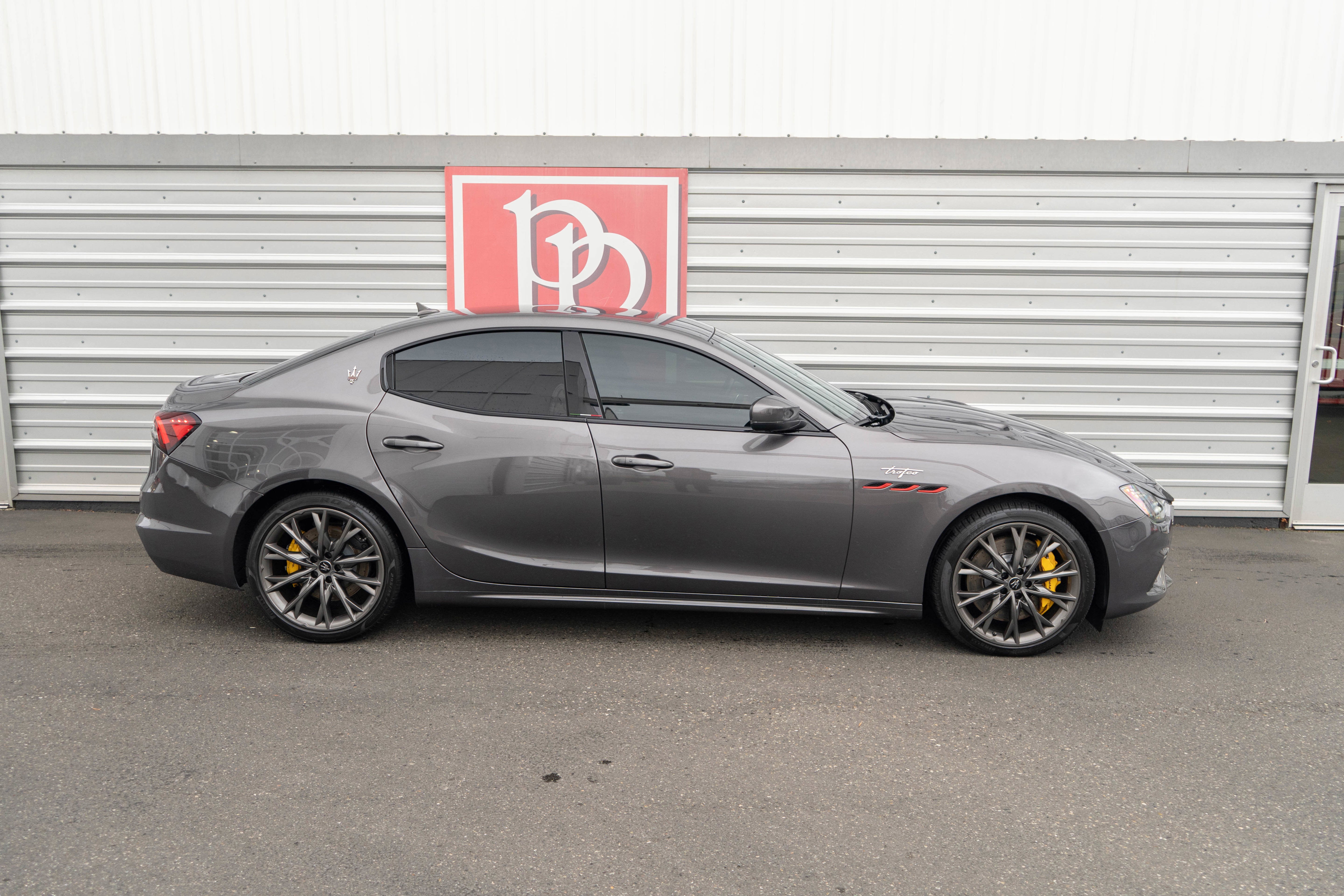 2022 Maserati Ghibli Trofeo