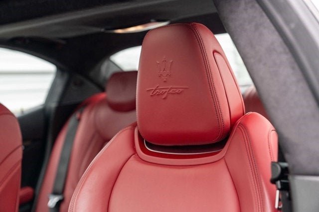 2022 Maserati Ghibli Trofeo