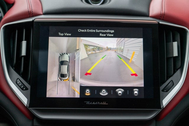 2022 Maserati Ghibli Trofeo