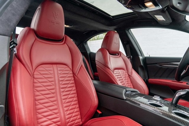 2022 Maserati Ghibli Trofeo