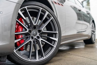 2022 Maserati Ghibli Trofeo