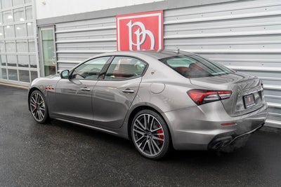 2022 Maserati Ghibli Trofeo