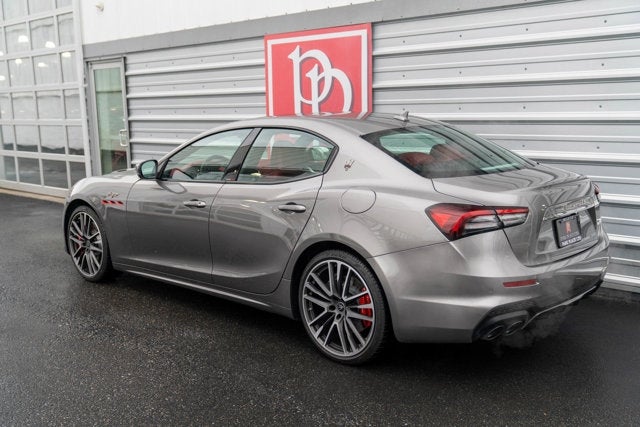 2022 Maserati Ghibli Trofeo