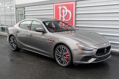 2022 Maserati Ghibli Trofeo