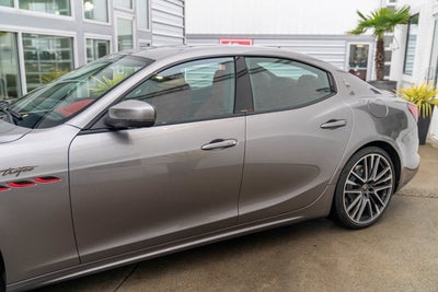 2022 Maserati Ghibli Trofeo