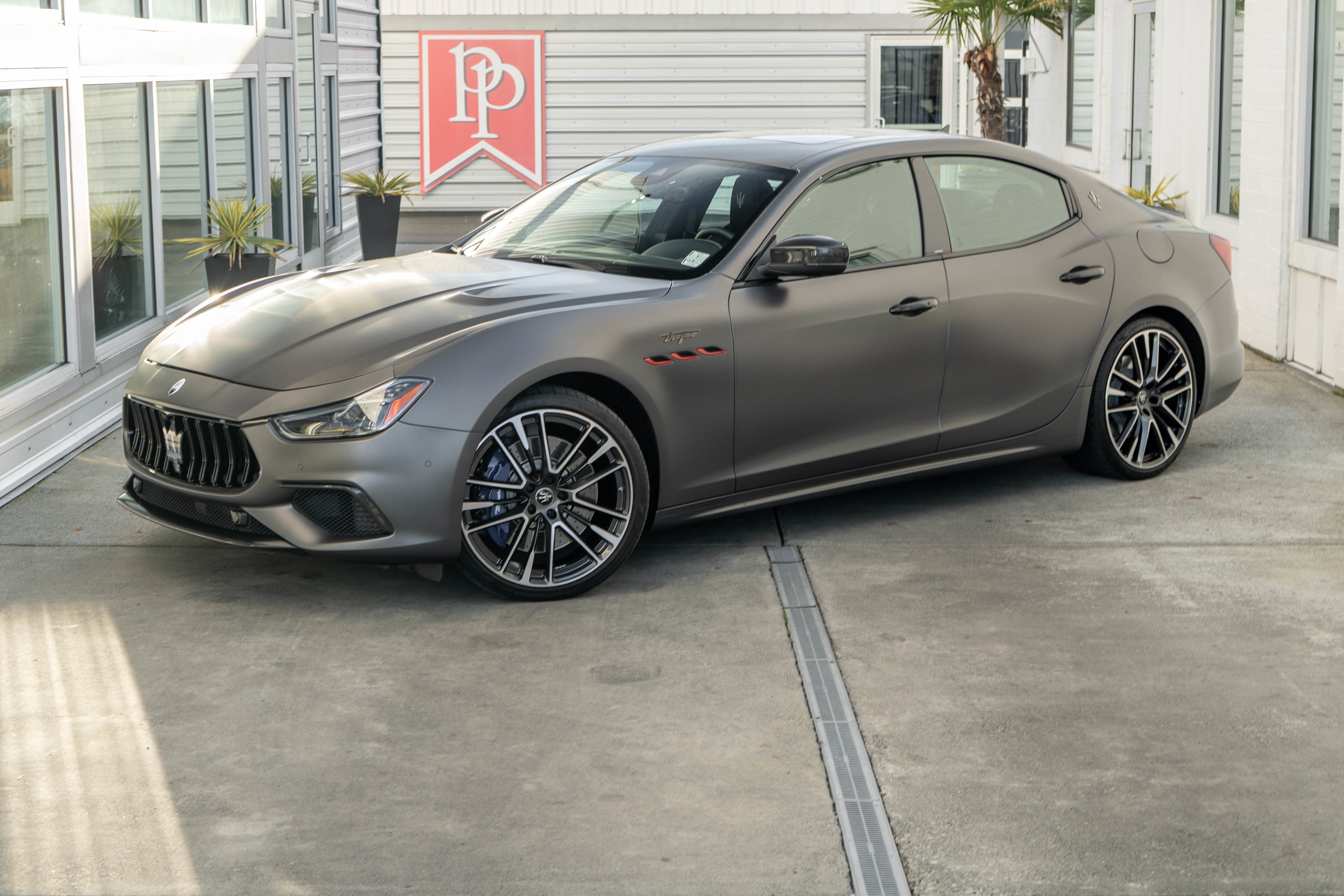 2022 Maserati Ghibli Trofeo