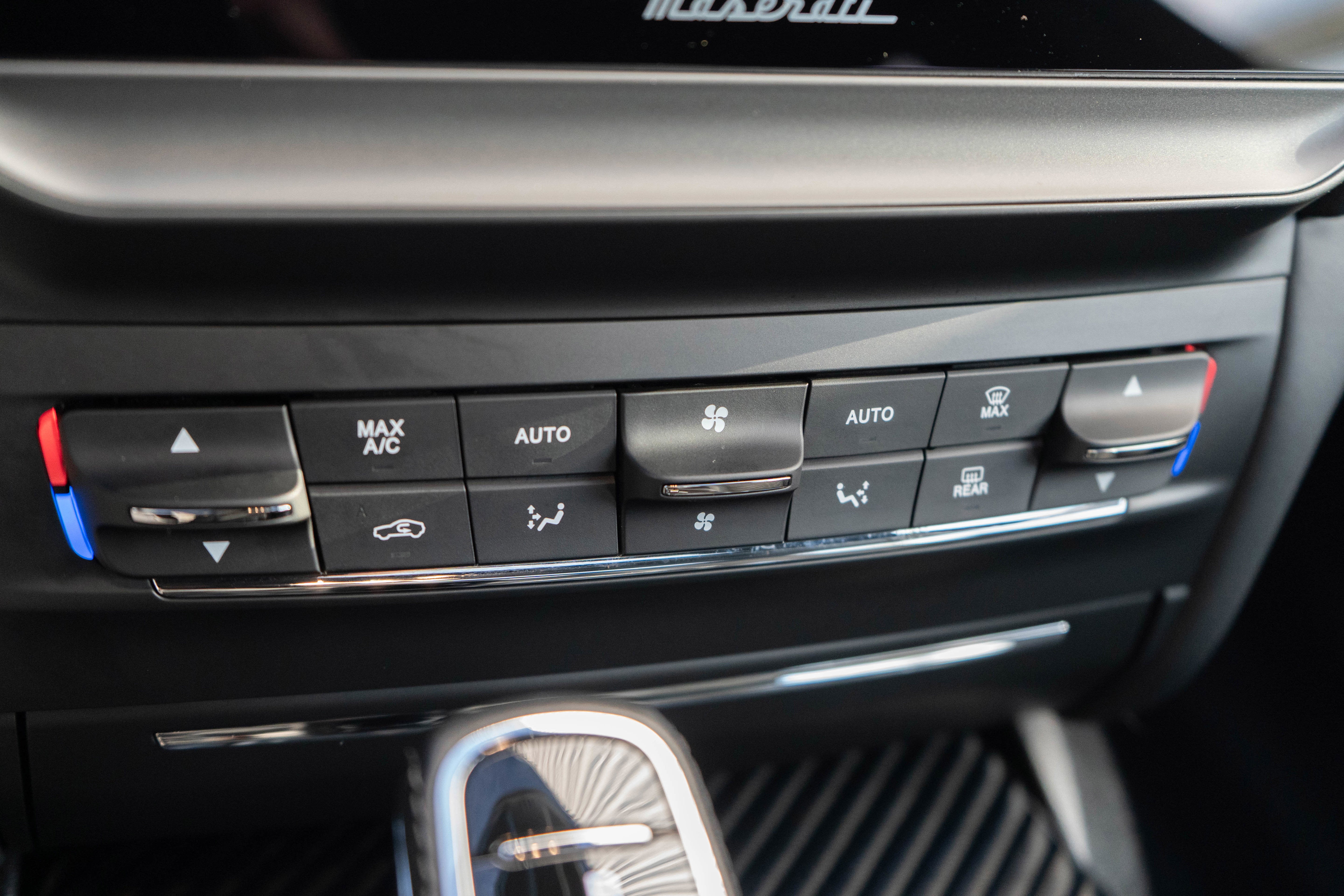 2022 Maserati Ghibli Trofeo