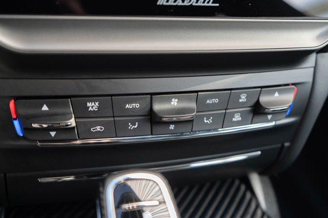 2022 Maserati Ghibli Trofeo