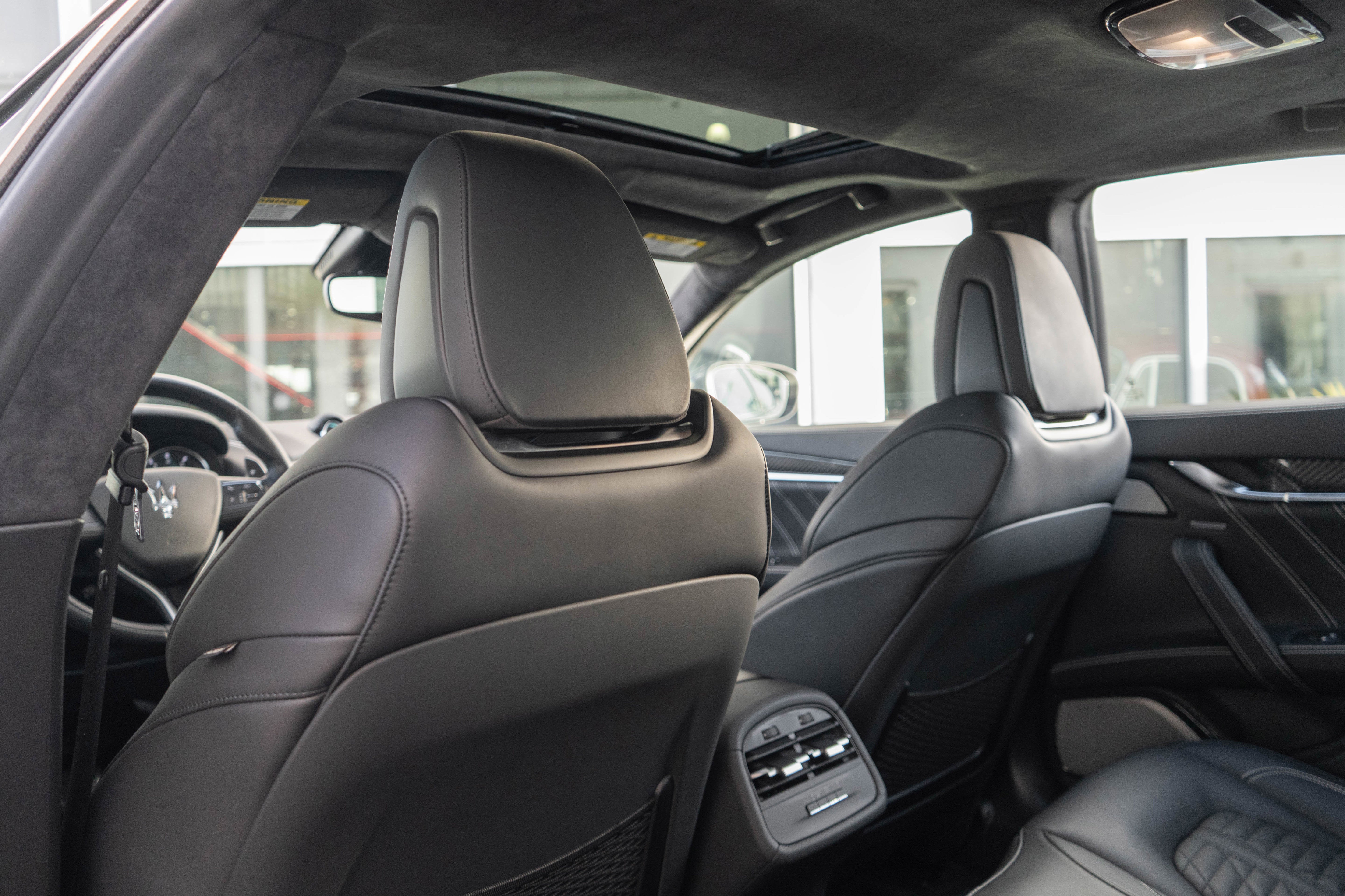 2022 Maserati Ghibli Trofeo