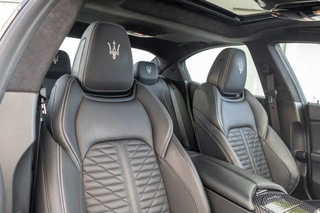 2022 Maserati Ghibli Trofeo