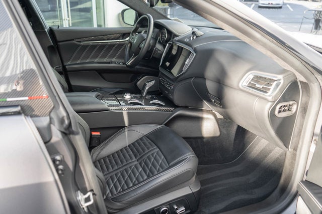 2022 Maserati Ghibli Trofeo