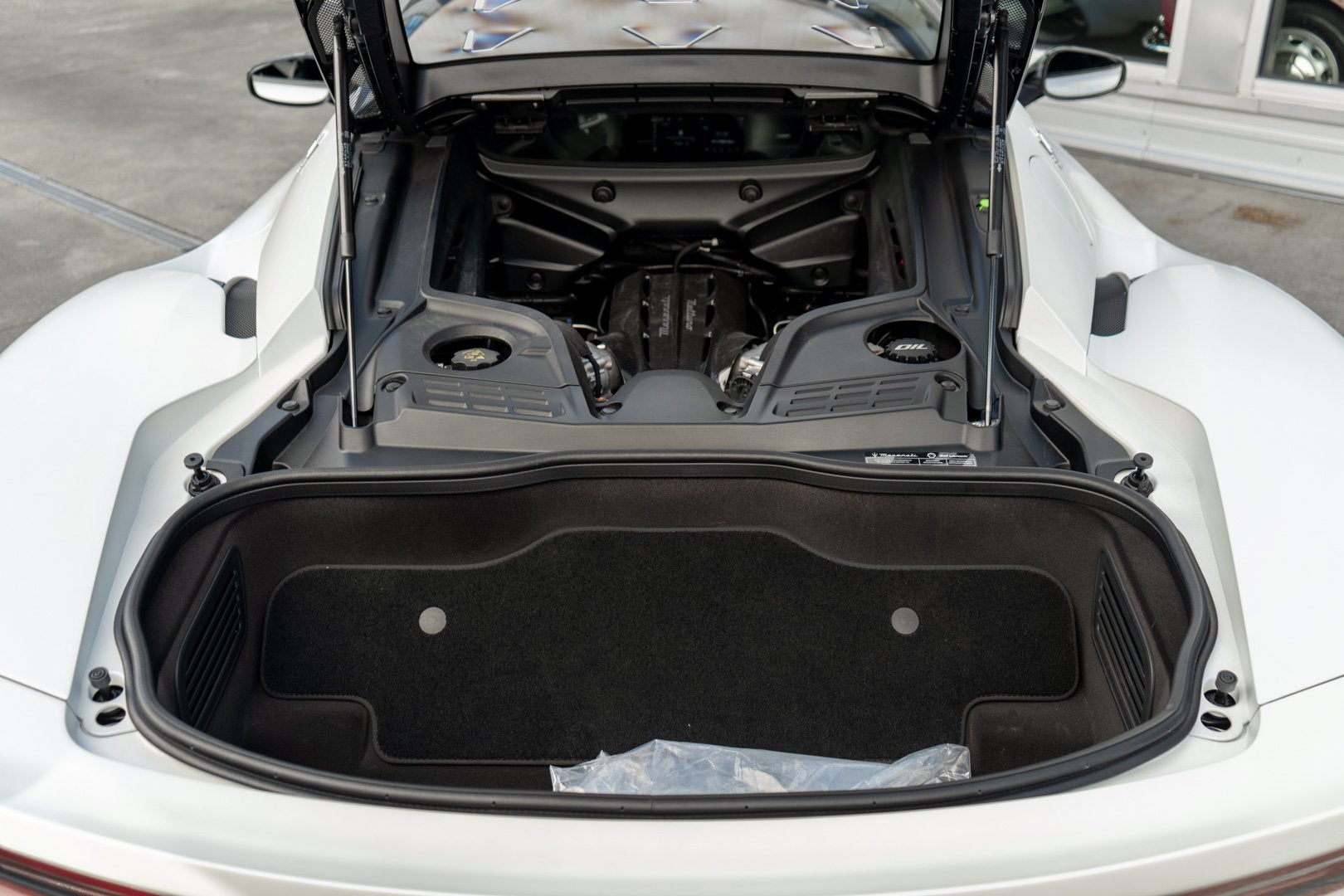 2023 Maserati MC20 Coupe