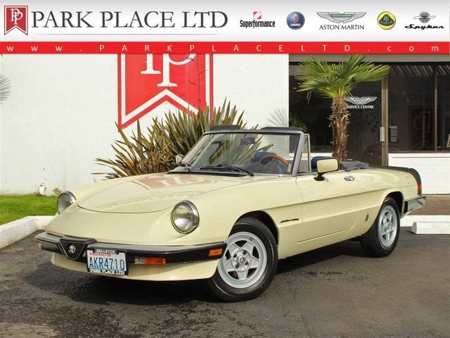 1984 Alfa Romeo Spider Veloce Base