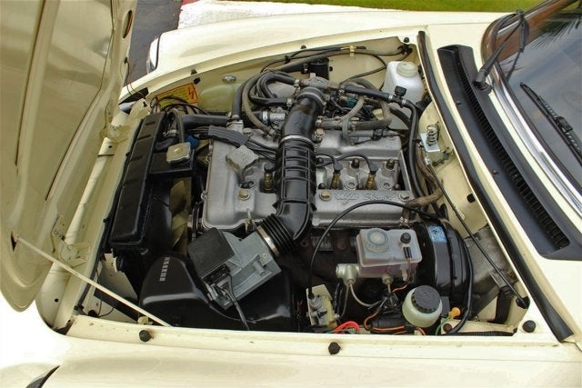 1984 Alfa Romeo Spider Veloce Base