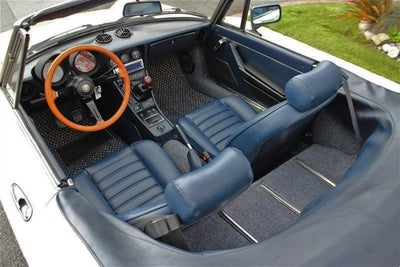 1984 Alfa Romeo Spider Veloce Base