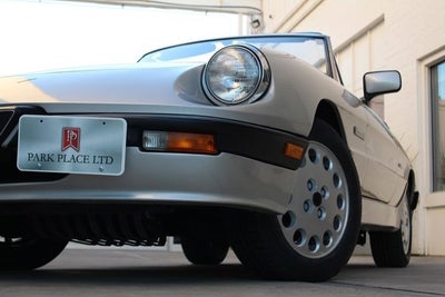 1986 Alfa Romeo Spider Quadrifoglio
