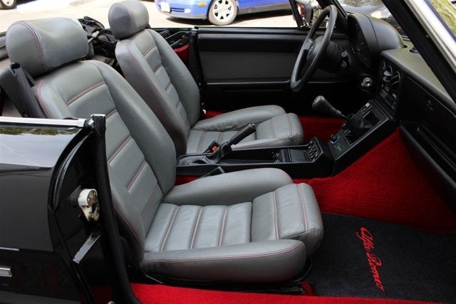 1988 Alfa Romeo Spider Quadrifoglio