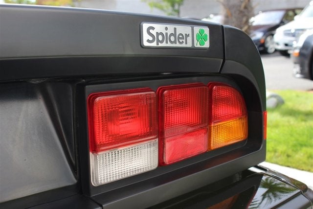 1988 Alfa Romeo Spider Quadrifoglio