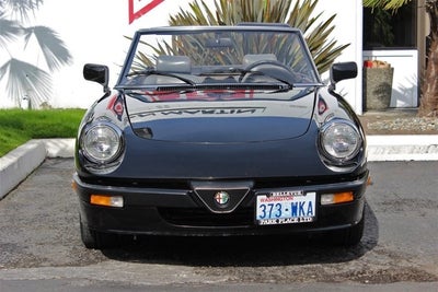 1988 Alfa Romeo Spider Quadrifoglio