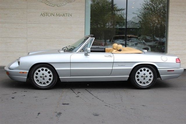 1991 Alfa Romeo Spider Veloce