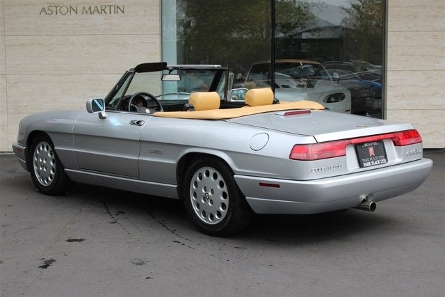 1991 Alfa Romeo Spider Veloce