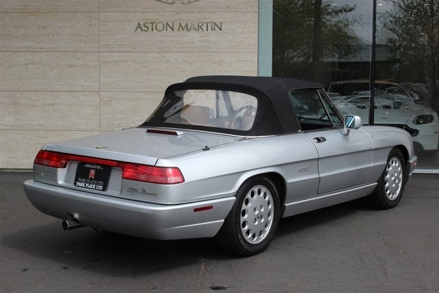 1991 Alfa Romeo Spider Veloce