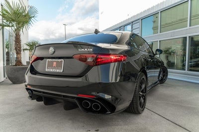 2017 Alfa Romeo Giulia Quadrifoglio