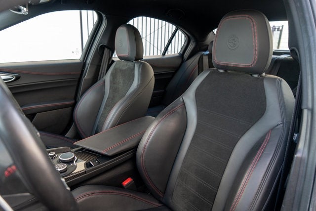 2017 Alfa Romeo Giulia Quadrifoglio