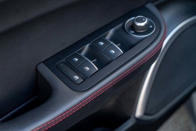 2017 Alfa Romeo Giulia Quadrifoglio