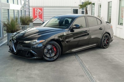 2017 Alfa Romeo Giulia Quadrifoglio