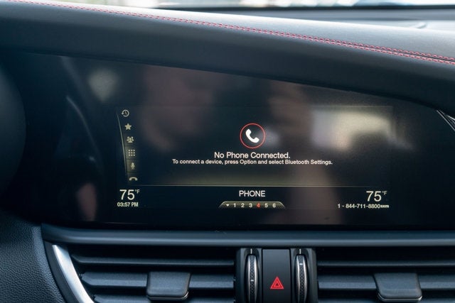 2017 Alfa Romeo Giulia Quadrifoglio