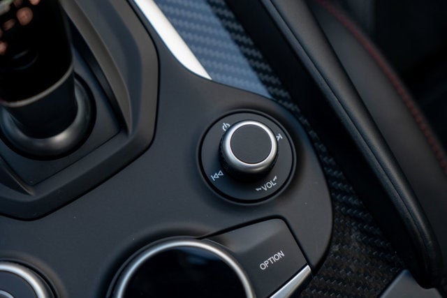 2017 Alfa Romeo Giulia Quadrifoglio