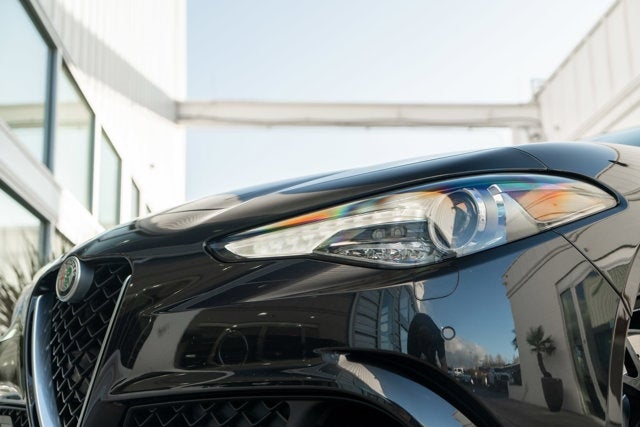 2017 Alfa Romeo Giulia Quadrifoglio