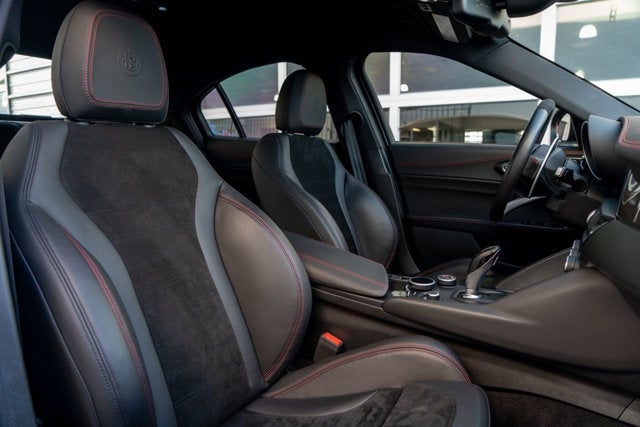 2017 Alfa Romeo Giulia Quadrifoglio