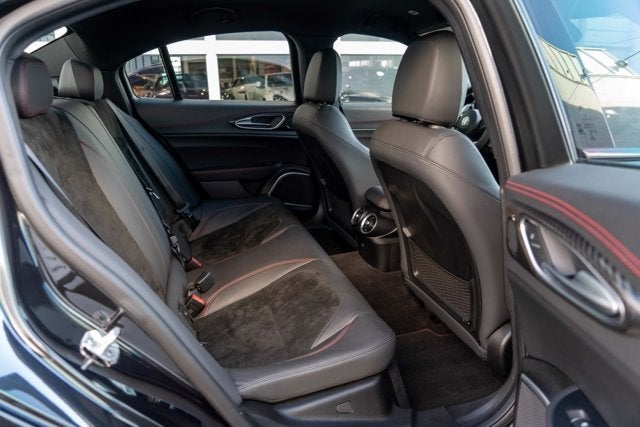 2017 Alfa Romeo Giulia Quadrifoglio