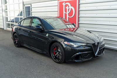 2017 Alfa Romeo Giulia Quadrifoglio