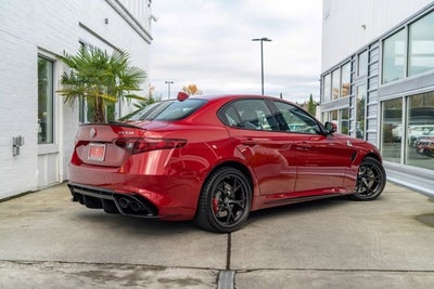 2018 Alfa Romeo Giulia Quadrifoglio