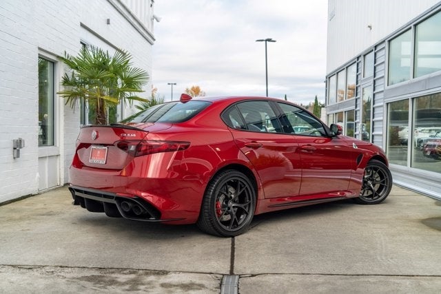 2018 Alfa Romeo Giulia Quadrifoglio
