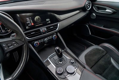 2018 Alfa Romeo Giulia Quadrifoglio