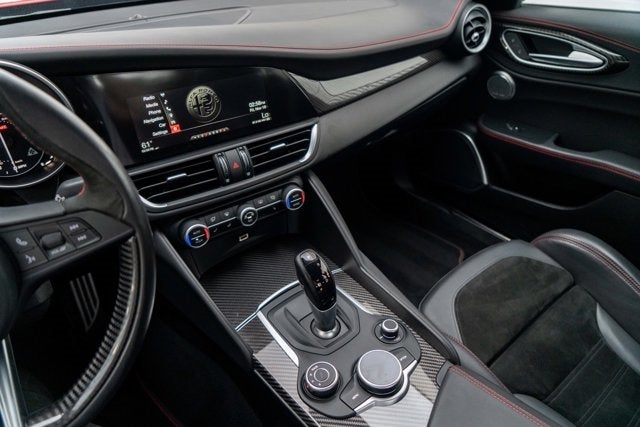 2018 Alfa Romeo Giulia Quadrifoglio