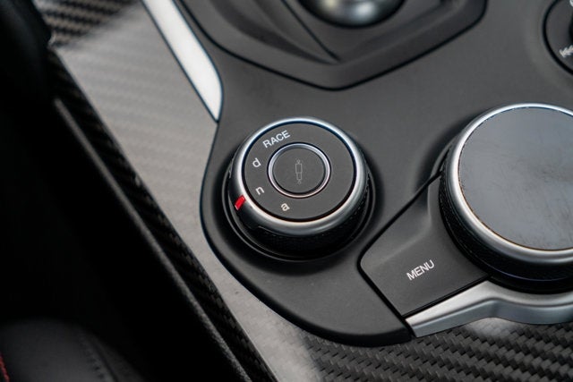 2018 Alfa Romeo Giulia Quadrifoglio