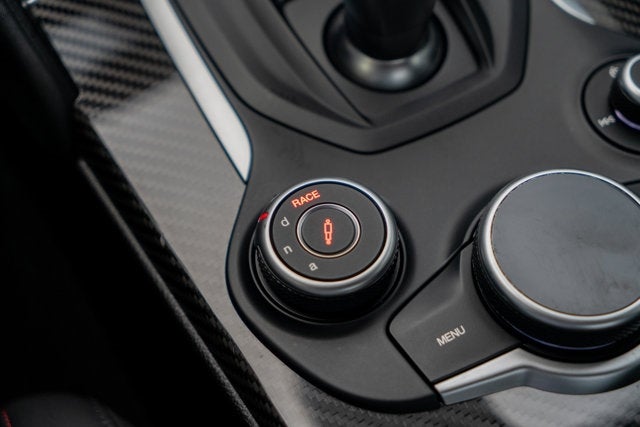 2018 Alfa Romeo Giulia Quadrifoglio