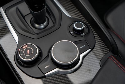 2018 Alfa Romeo Giulia Quadrifoglio