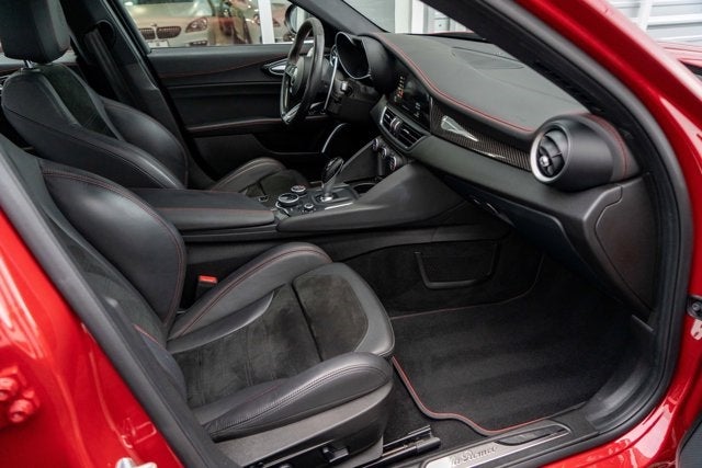 2018 Alfa Romeo Giulia Quadrifoglio