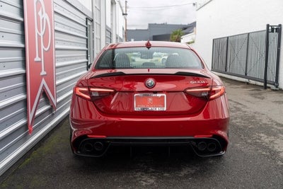 2018 Alfa Romeo Giulia Quadrifoglio