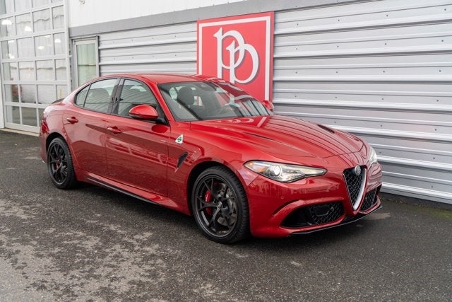 2018 Alfa Romeo Giulia Quadrifoglio