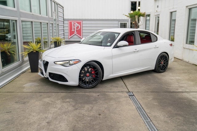 2018 Alfa Romeo Giulia RWD